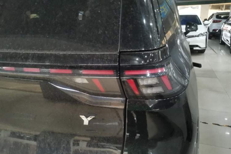 Used AION Y 2022 70 Intelligent Edition Lithium Iron Phosphate