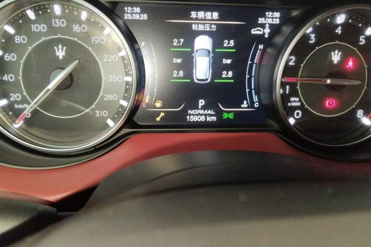 Used Maserati Levante 2022 3.0T Modena Odometer Close Up