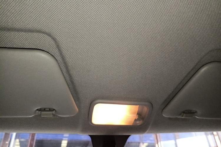 Used Wuling Hongguang MINIEV 2022 Macaron Premium Model – Lithium Iron Phosphate Headliner
