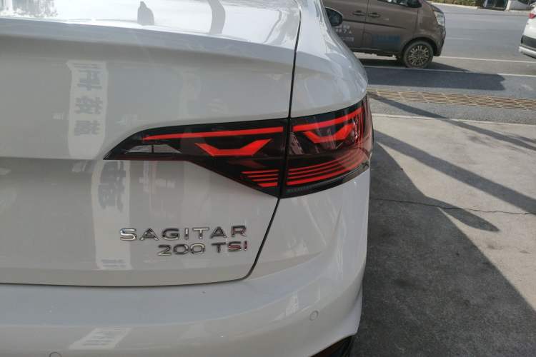 Used Volkswagen Sagitar 2023 200TSI DSG Excellence Edition