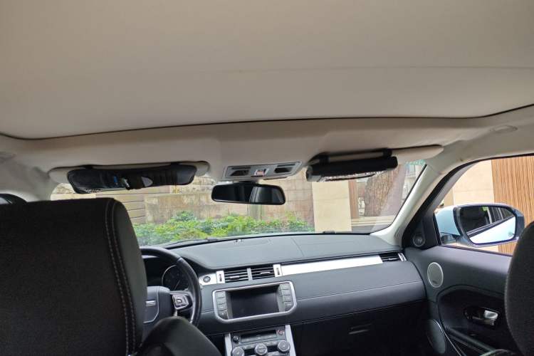 Used Land Rover Range Rover Evoque 2014 2.0T 5-Door Christmas Limited Edition