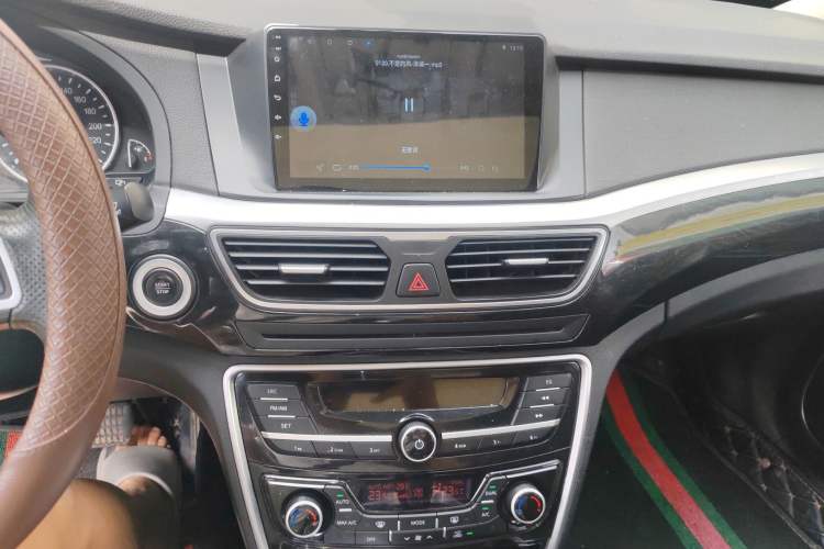 Used Geely Auto Emgrand GT 2015 2.4L Comfort Model
