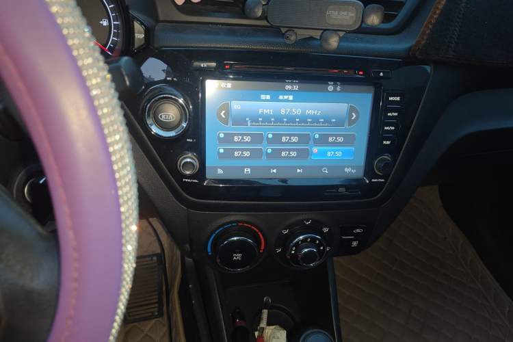 Used Kia K2 2012 Sedan 1.4L Automatic GLS Commemorative Edition
