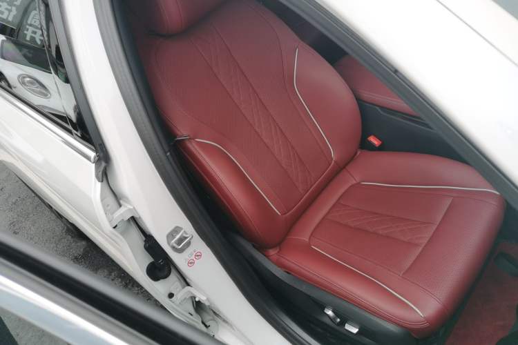 Used BMW 5 Series 2022 Second Facelift 525Li M Sport Package