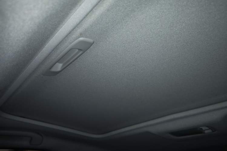 Used Nissan Tiida 2016 1.6L CVT Cool Dynamic Edition
