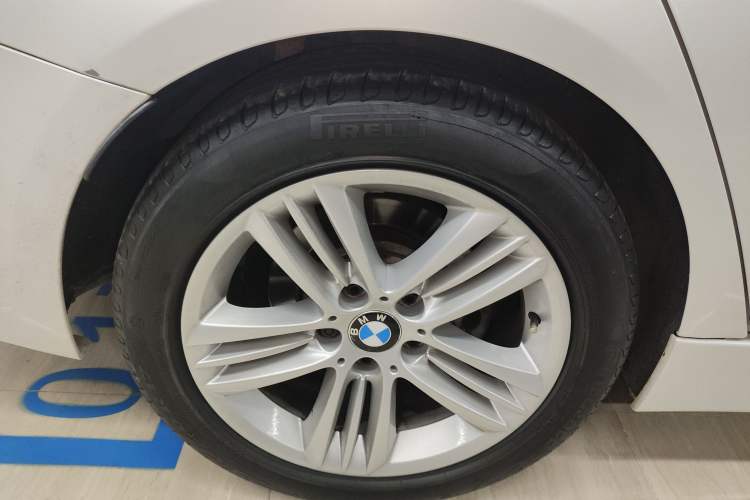 Used BMW 3 Series 2017 320Li Fashion Model
