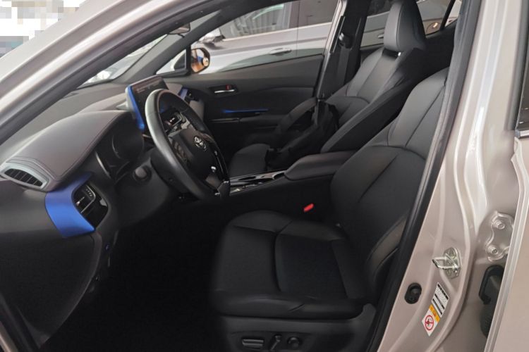 Used Toyota C-HR 2020 2.0L Luxury Edition Left Front Seat