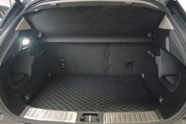 Used Lynk & Co 06 2020 1.5T YAO Halo