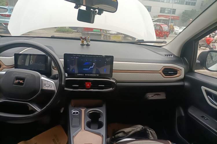 Used JAC Yiwei E10X 2024 Charming Edition 301km Lite