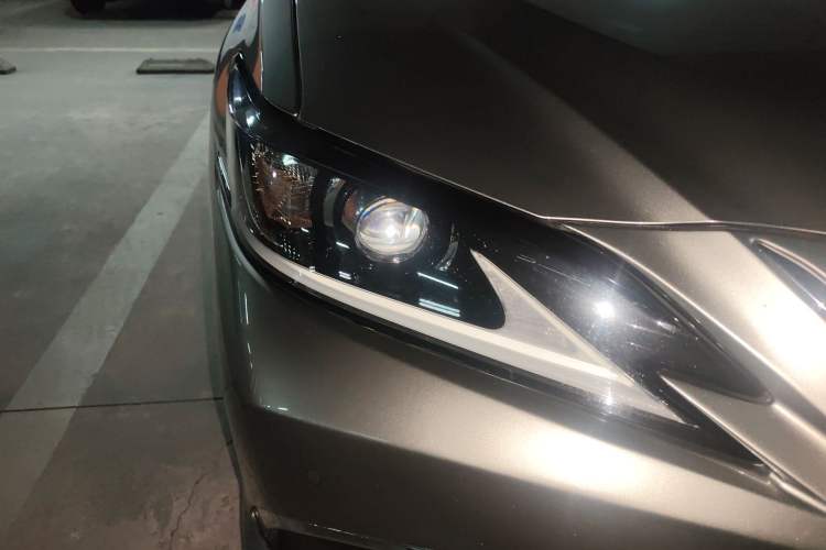 Used Lexus ES 2020 200 Excellence Edition
