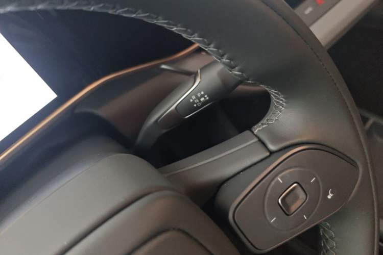 Used Hongqi EH7 2025 640 All-Wheel Drive Smart Selection Edition