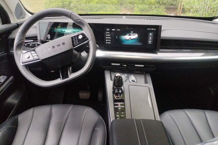 Used Roewe RX5 MAX 2022 2.0T Automatic Zhiwei Zunrong Edition Center Console