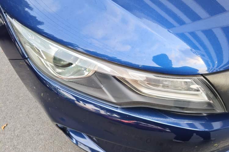 Used Geely Auto Emgrand GL 2018 1.4T DCT Elite Smart Connectivity Version Right Front Headlight