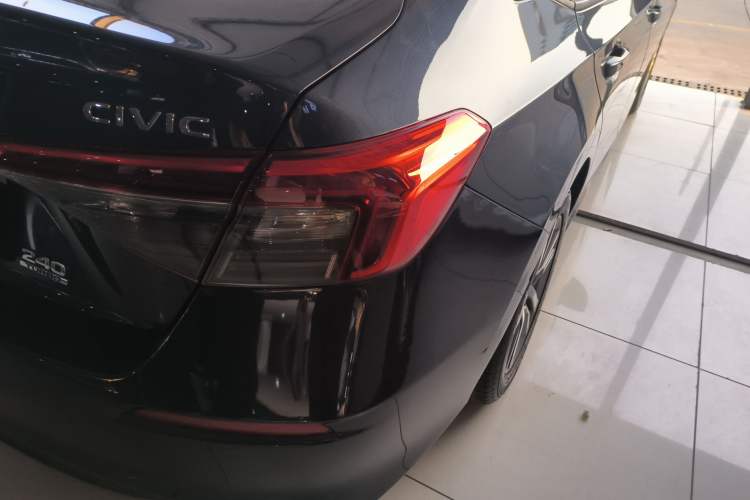 Used Honda Civic 2023 240TURBO CVT Dynamic Edition
