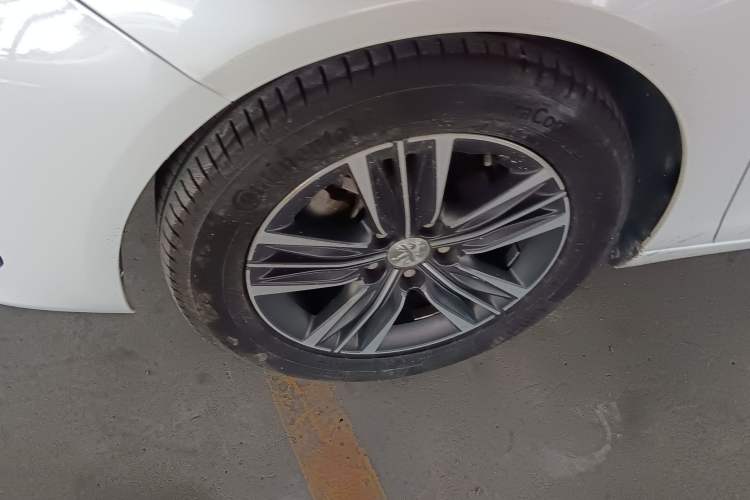 Used Peugeot 308 2016 1.6L Automatic Luxury Edition