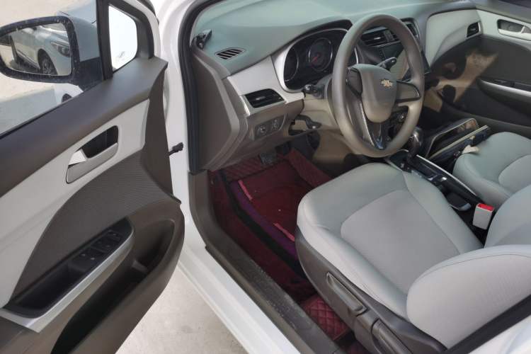 Used Chevrolet Lova RV 2018 1.5L Automatic Comfort Edition