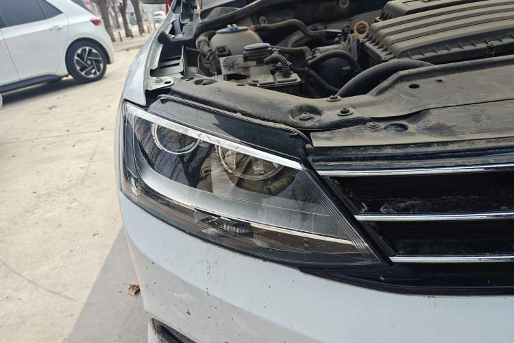 Used Volkswagen Sagitar 2017 1.6L Automatic Comfort Model
