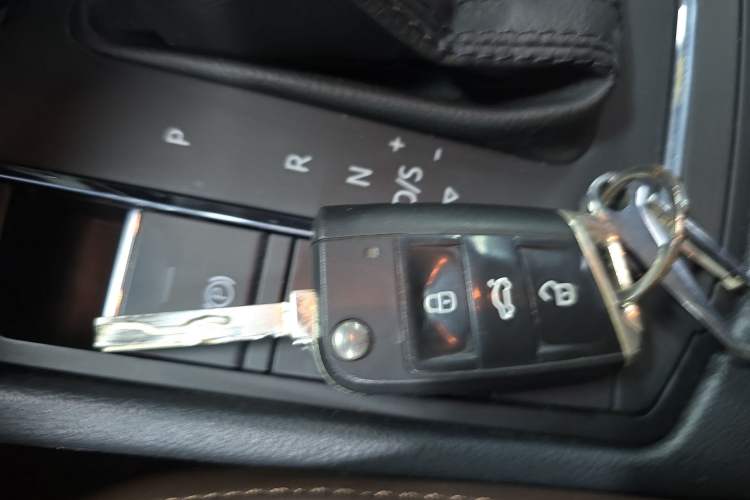 Used Volkswagen Bora 2021 1.5L Automatic Fashionable Smart Connectivity Version