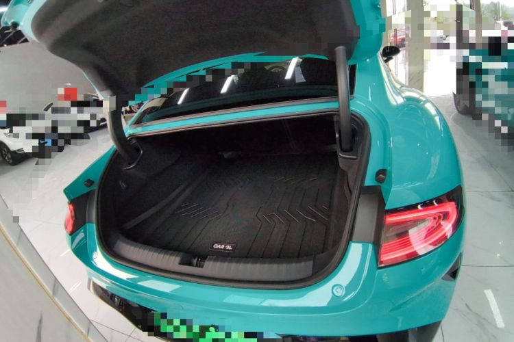 Used Xiaomi Auto SU7 2024 Rear-Drive Long-Range Intelligent Driving Version Trunk