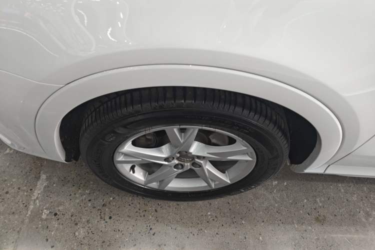 Used Audi Q3 2018 30th Anniversary Edition 30 TFSI Fashion Model Exterior 4