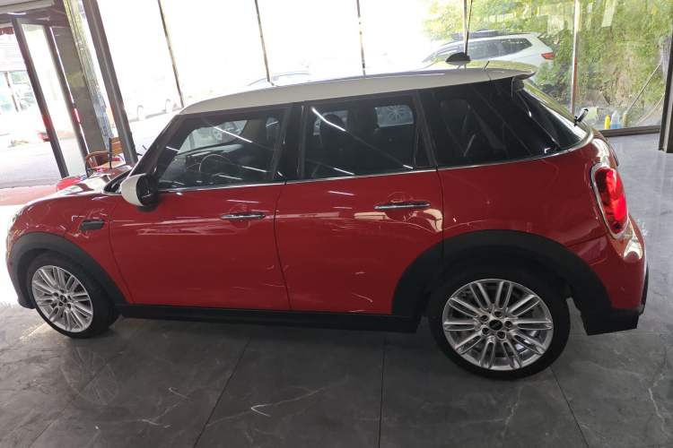 Used MINI MINI 2022 1.5T COOPER Classic Edition Five-Door Version