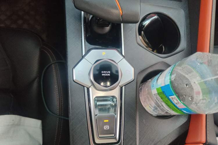 Used Changan UNI-V 2022 1.5T Prestige Version
