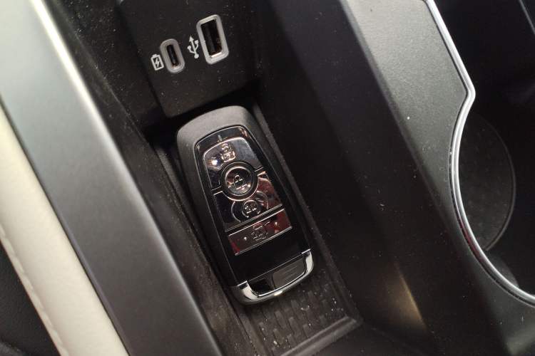 Used Lincoln Nautilus 2023 2.0T Four-Wheel Drive Luxury Edition