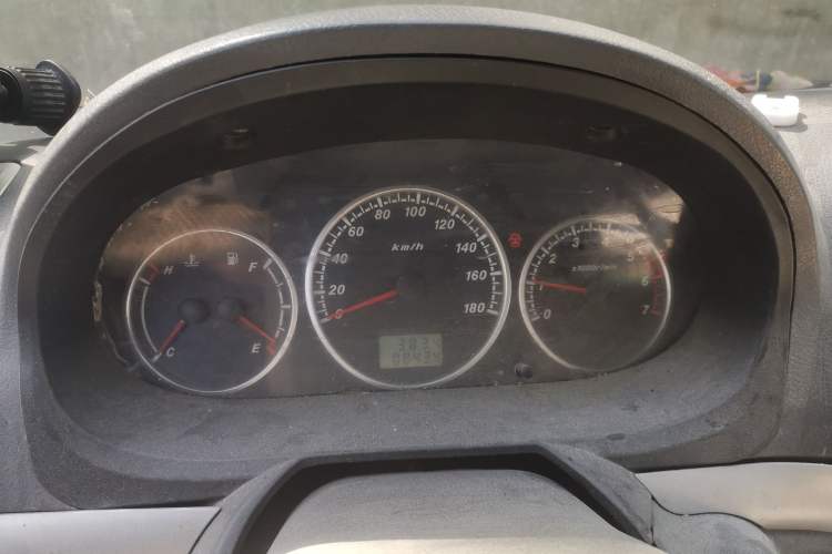 Used Foton Scenic 2011 2.0L Express Standard Short-Wheelbase Low-Roof 491EQ4A Instrument Cluster