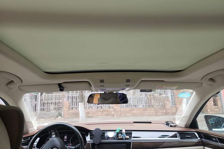 Used Volkswagen Phideon 2018 Revised Version 380TSI Two-Wheel Drive Business Edition