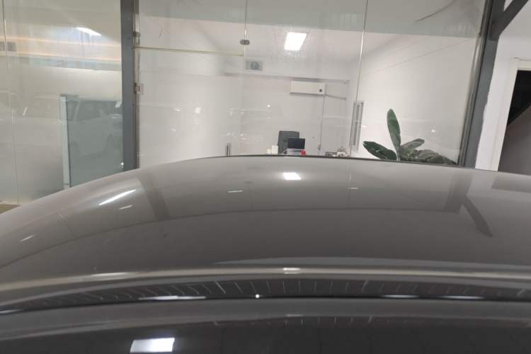 Used Wuling Bingo PLUS 2024 510 km Range 5-Seater Version Roof