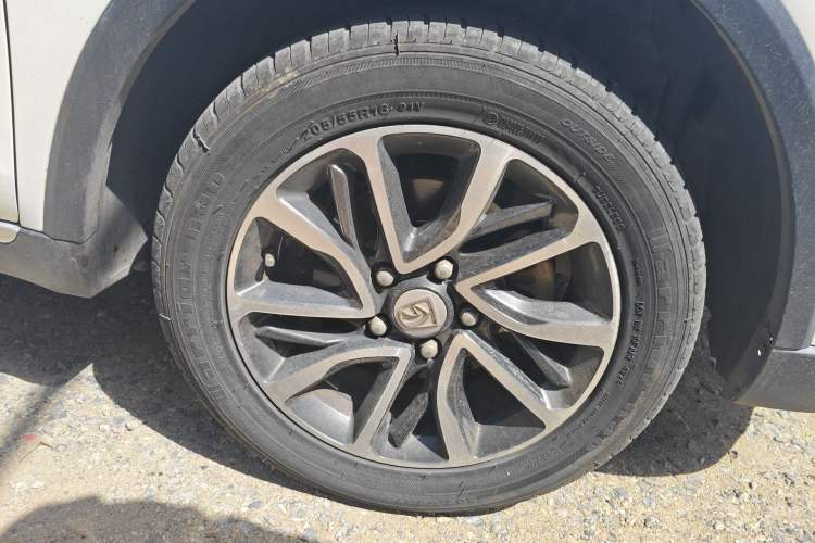 Used Baojun 730 2021 1.5L Manual Fashion Version 7 Seats