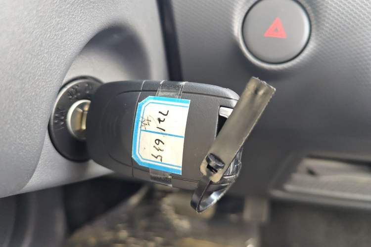 Used Wuling Zhiguang New Energy 2025 Model 305km Ambitious Edition