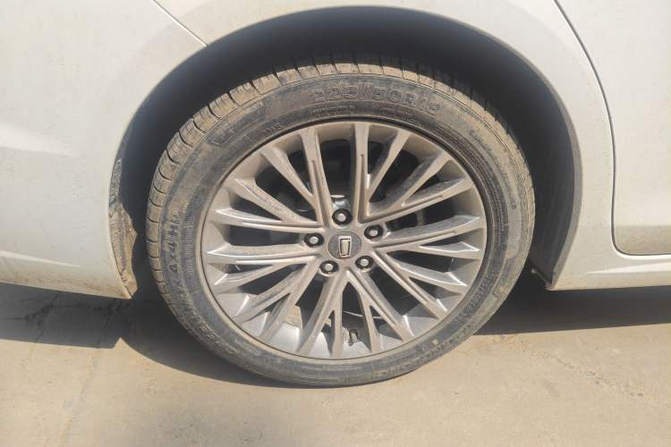 Used Bestune B70 2022 Third Generation 1.5T Automatic Enjoyment Version Exterior 5