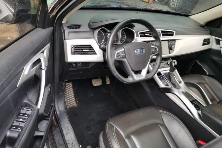 Used Geely Auto Emgrand X7 Sport 2018 1.8TD Automatic Two-Wheel Drive Zhiya Model