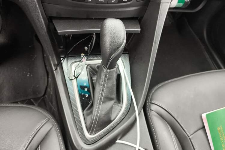 Used Buick GT 2019 18T Automatic Connected Elite Model China VI Standard Gear Lever