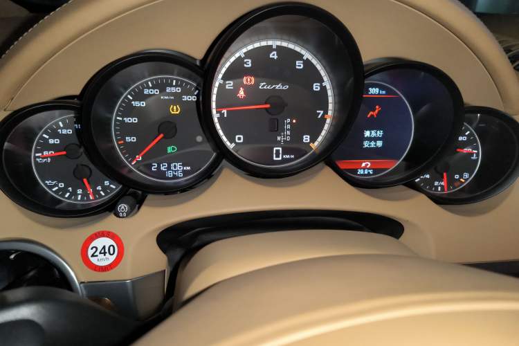 Used Porsche Cayenne 2011 Cayenne Turbo 4.8T