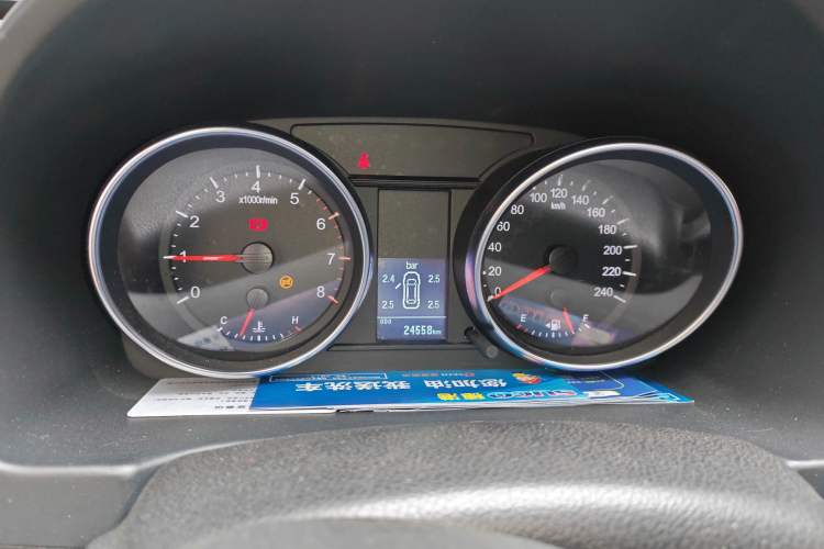 Used Haval M6 2019 1.5T Manual Two-Wheel Drive Urban Version China VI Standard