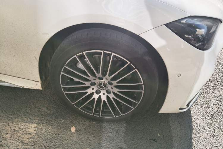 Used Mercedes-Benz C-Class 2023 Facelift C 260 L Right Front Wheel Hub