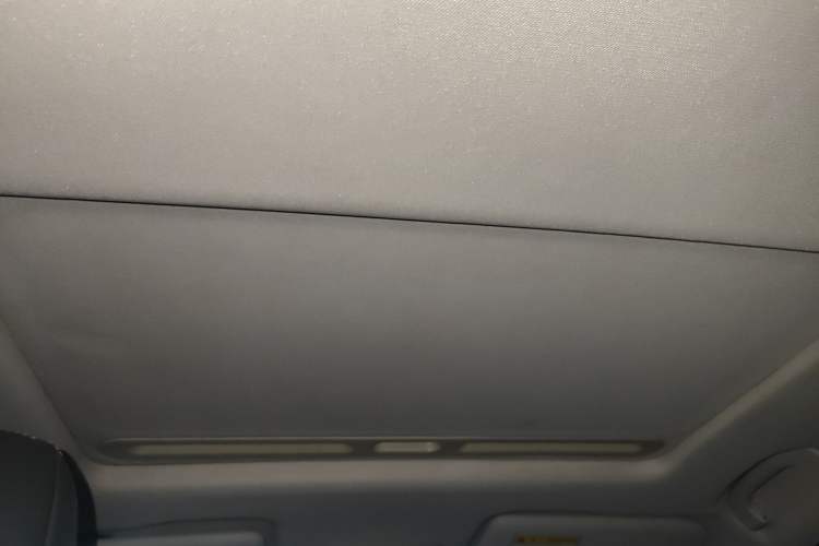 Used MG GT 2016 1.5T Automatic Value-Added Luxury Edition Headliner