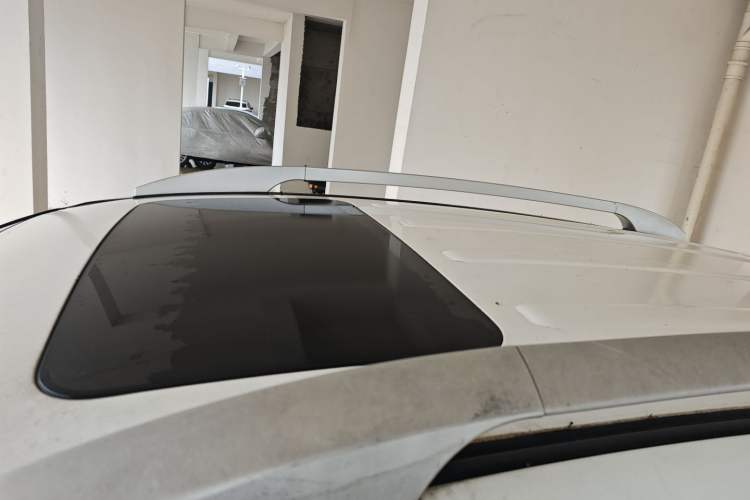 Used Geely Auto GX7 2015 Sports Edition 2.0L Automatic Prestige Model
