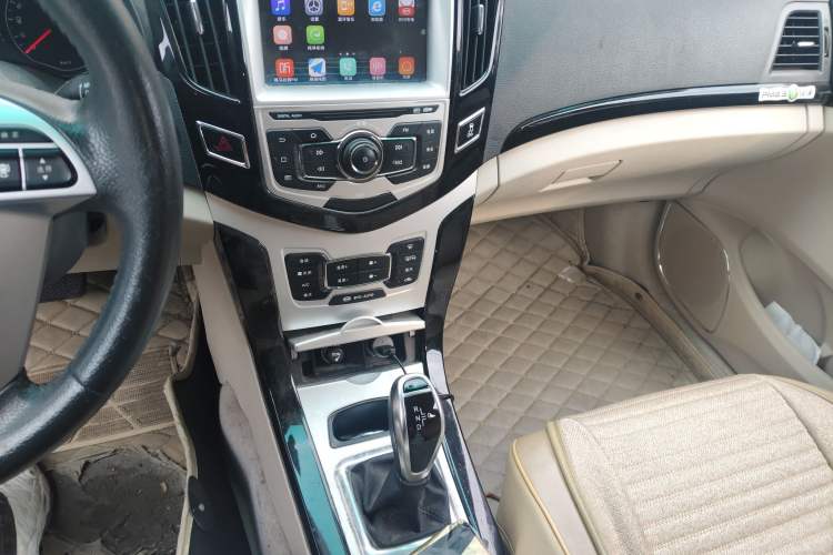 Used BYD e5 2017 300 Prestige Edition Audio And AC Panel