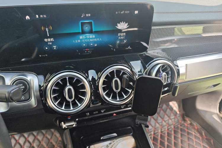 Used Mercedes-Benz GLB 2021 GLB 200 Fashion Model