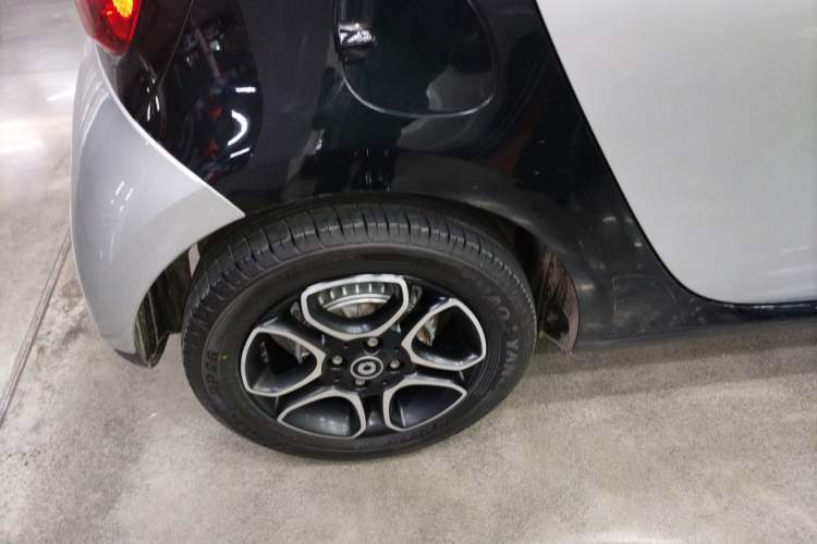 Used smart forfour 2016 0.9T 66 kW Pioneer Edition
