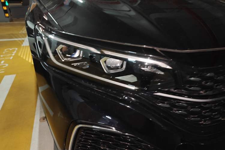 Used Volkswagen Passat 2022 330TSI Starry Luxury Edition