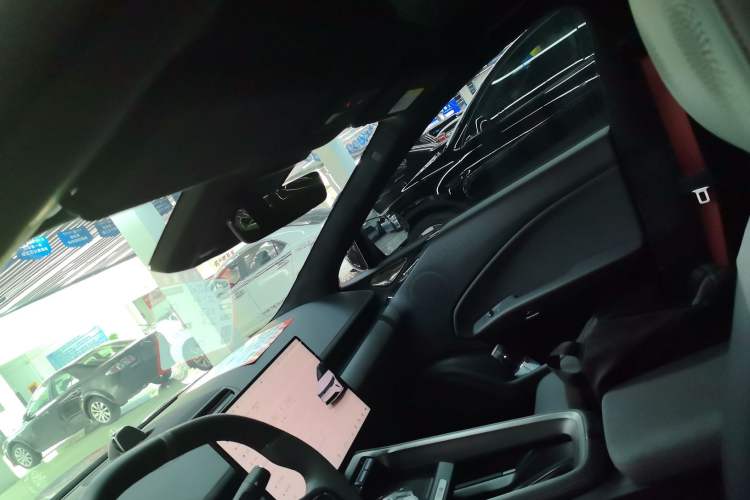 Used Zeekr 007GT 2025 Rear-Drive Intelligent Driving Version 75 kWh Headliner