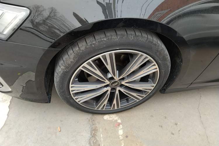 Used Audi A6L 2025 45 TFSI Prestige Dynamic Edition + Ventilated Comfort Package
