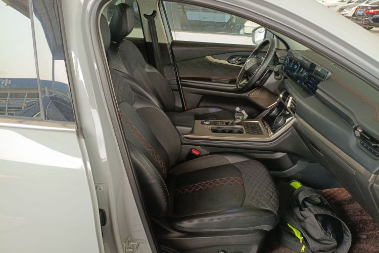 Used EXEED Lingyun 2021 400T Two-Wheel Drive Star Prestige Edition
