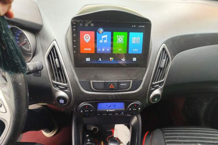 Used Hyundai ix35 2012 2.0L Automatic Two-Wheel Drive Elite Edition GLS
