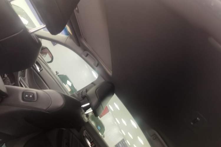 Used Toyota Avalon 2021 2.5L Luxury Edition Headliner