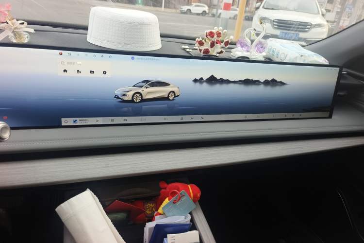 Used Geely Galaxy E8 2024 550 km Range Rear-Drive Dragon Edition